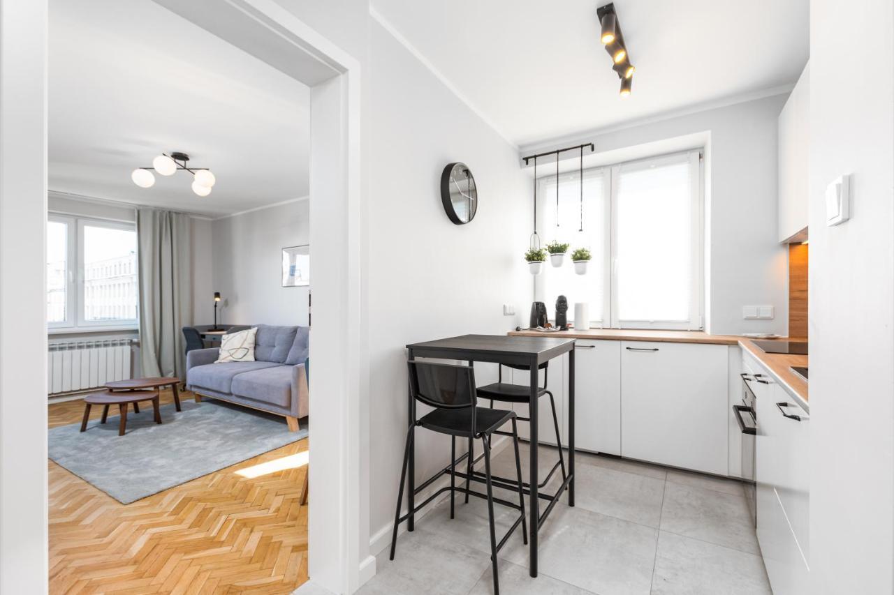 Pl. Dabrowskiego 12 By Homeprime Varšava Exteriér fotografie